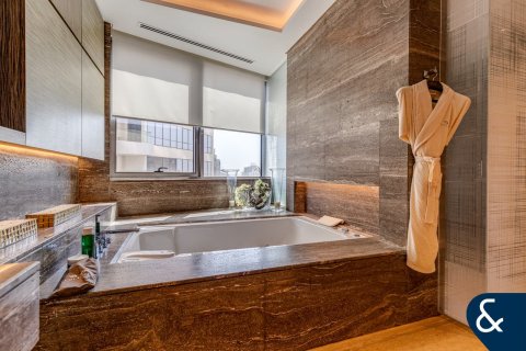 Apartament de închiriat în Business Bay, Dubai, EAU 1 dormitor, 350 mp.  №668506 - poză 11