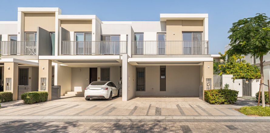 Adosado en Tilal Al Ghaf, Dubai, EAU 4 dormitorios, 201.93 m² № 750810