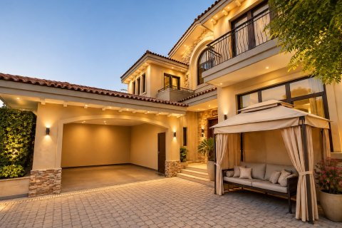 Huvila Jumeirah Golf Estates, Dubai, Arabiemiraatit 5 makuuhuonetta, 817.48 m2 № 750812 - kuva 12