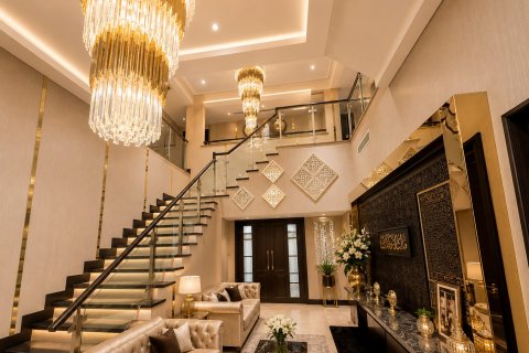Huvila Jumeirah Golf Estates, Dubai, Arabiemiraatit 5 makuuhuonetta, 817.48 m2 № 750812 - kuva 13