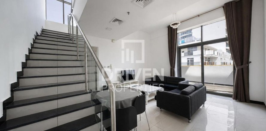 Appartement à Jumeirah Village Circle, Dubai, EAU: 2 chambres, 126.07 m2 № 745354