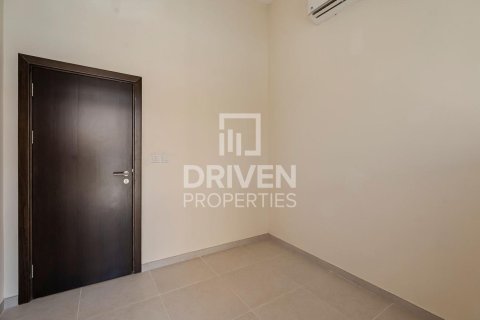 Villa in Dubai Land, UAE 4 bedrooms, 310.85 sq.m. № 743916 - photo 14