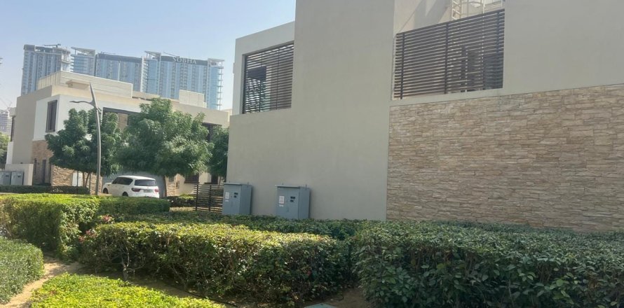 Villa in Mohammed Bin Rashid City, Dubai, UAE 4 bedrooms, 746 sq.m. № 719507