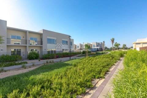 Dubai South (Dubai World Central), Dubai, संयुक्त अरब अमीरात में अपार्टमेंट, 2 बेडरूम, 156 वर्ग मीटर, संख्या 719506 - फ़ोटो 2