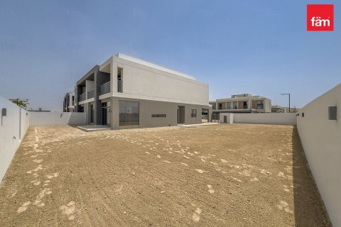 Dubai, UAE의 판매용 빌라 침실 5개, 445.7제곱미터 번호 640401 - 사진 1
