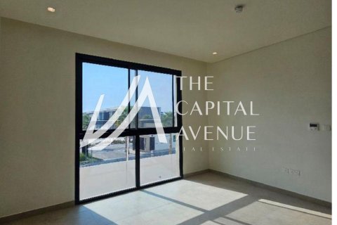 Rijtjeshuis te huur in Yas Island, Abu Dhabi, VAE 4 slaapkamers, 450 vr.m., nr 681228 - foto 9