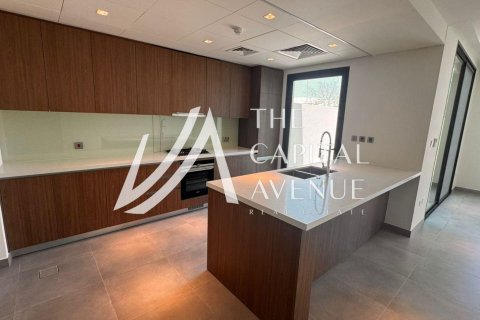 Townhouse de închiriat în Yas Island, Abu Dhabi, EAU 2 dormitoare, 225 mp.  №681233 - poză 14