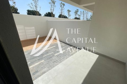 Városi lakóépület itt: Yas Island, Abu Dhabi, EAE, 3 hálószoba, 166 m², azonosító: 681231 - fénykép 2