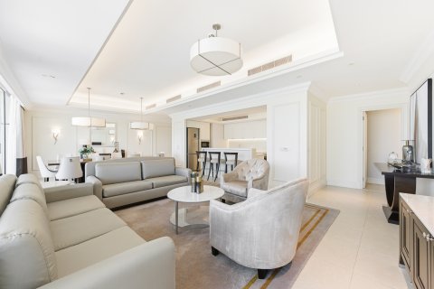 Huoneisto Downtown Dubai (Downtown Burj Dubai), Arabiemiraatit 4 makuuhuonetta, 269.54 m2 № 759891 - kuva 6
