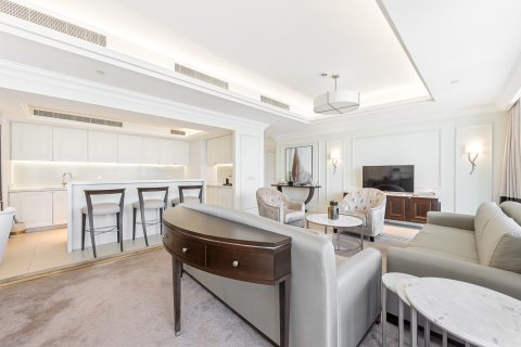 Huoneisto Downtown Dubai (Downtown Burj Dubai), Arabiemiraatit 4 makuuhuonetta, 269.54 m2 № 759891 - kuva 3