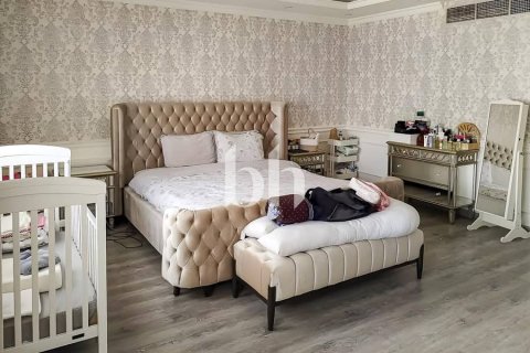 فيلا للبيع في الشارقة، الإمارات العربية المتحدة 5 غرفة نوم ، 1113 متر مربع ، رقم 642950 - صورة 9