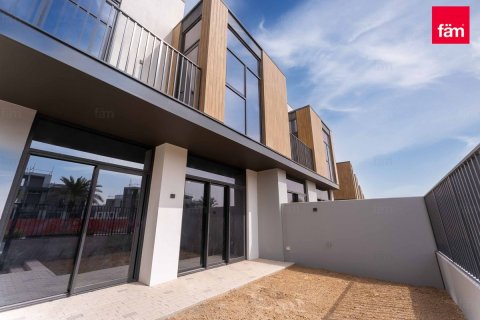 Вилла Дубай, БАӘ-да 3 жатын бөлмелер, 168.4 м² № 652081 - фото 15