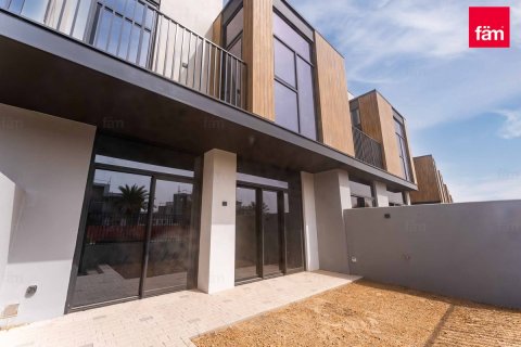 Вилла Дубай, БАӘ-да 3 жатын бөлмелер, 168.4 м² № 652081 - фото 3