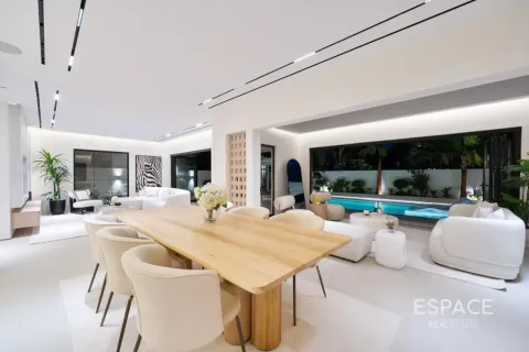 Villa en venta en Meadows, Dubai, EAU 4 dormitorios, 344 m2 № 737938 - foto 3