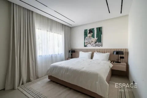 Villa en venta en Meadows, Dubai, EAU 4 dormitorios, 344 m2 № 737938 - foto 10