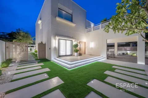 Villa en venta en Meadows, Dubai, EAU 4 dormitorios, 344 m2 № 737938 - foto 14