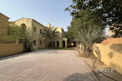 Rijtjeshuis te huur in Arabian Ranches, Dubai, VAE 3 slaapkamers, 301 vr.m., nr 661238 - foto 12