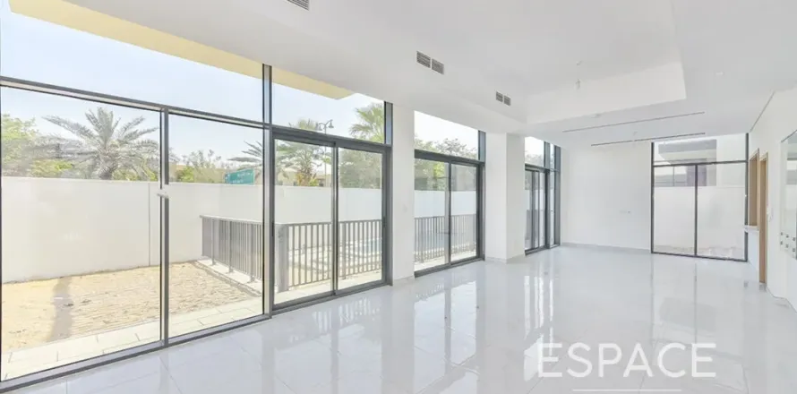Villa Al Furjan, Dubaijā, AAE 4 istabas, 333 m2 Nr. 661244