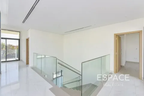 Vilă de închiriat în Al Furjan, Dubai, EAU 4 dormitoare, 388 mp.  №661244 - poză 4