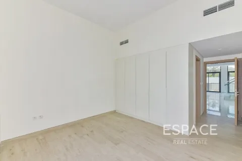 Villa Al Furjan, Dubaijā, AAE 4 istabas, 333 m2 Nr. 661244 - attēls 7