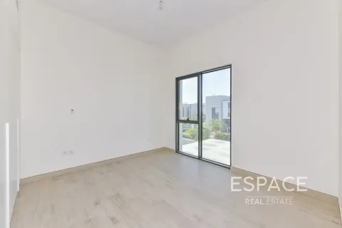 Vilă de închiriat în Al Furjan, Dubai, EAU 4 dormitoare, 388 mp.  №661244 - poză 13