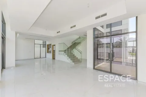Villa Al Furjan, Dubaijā, AAE 4 istabas, 333 m2 Nr. 661244 - attēls 2