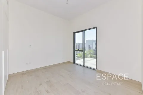 Villa Al Furjan, Dubaijā, AAE 4 istabas, 333 m2 Nr. 661244 - attēls 14