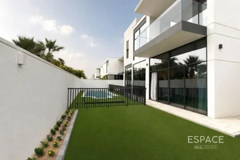 וילה ב Al Furjan, Dubai, איחוד האמירויות 4 חדרי שינה, 388 מ