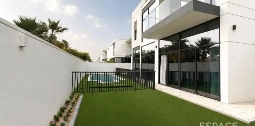 Vilă în Al Furjan, Dubai, EAU 4 dormitoare, 388 mp.  №661244