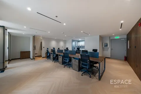 Toimisto Jumeirah Lake Towers, Dubai, Arabiemiraatit 93 m2 № 661243 - kuva 11