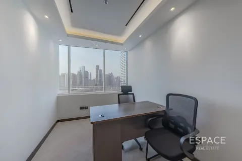 Toimisto Jumeirah Lake Towers, Dubai, Arabiemiraatit 93 m2 № 661243 - kuva 15
