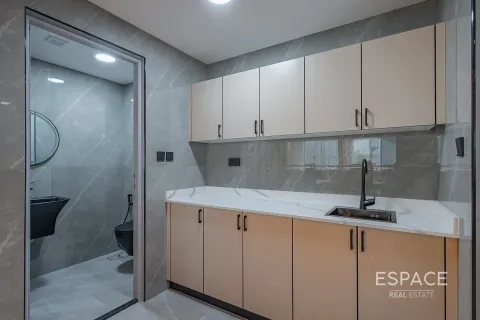 Toimisto Jumeirah Lake Towers, Dubai, Arabiemiraatit 93 m2 № 661243 - kuva 18