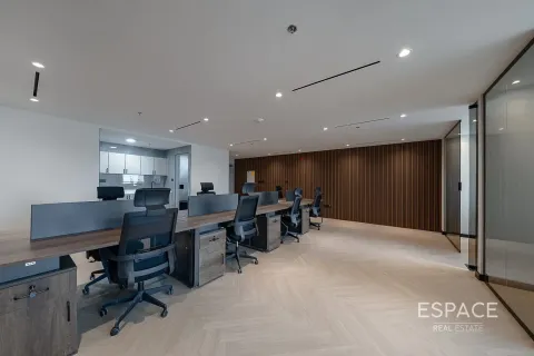 Toimisto Jumeirah Lake Towers, Dubai, Arabiemiraatit 93 m2 № 661243 - kuva 14