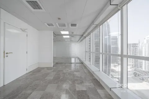 Jumeirah Lake Towers、Dubai、UAE にあるオフィスの賃貸物件 134 m2、No661241 - 写真 3