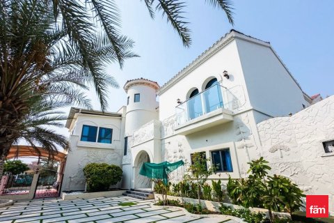 Vilë në Dubai, Emiratet e Bashkuara Arabe 8 dhoma gjumi, 1333.2 m2. № 710834