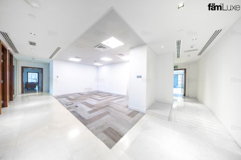Office in Dubai, UAE 505.4 sq.m. № 696755 - photo 5
