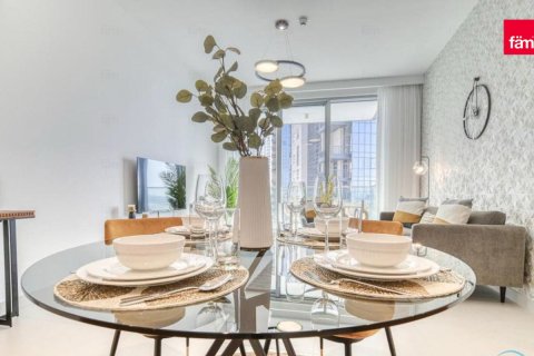 Пәтер Дубай, БАӘ-да 1 жатын бөлме, 74.8 м² № 696753 - фото 18