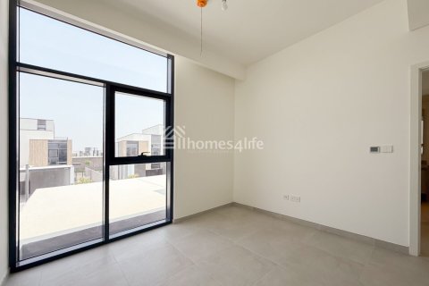 Kaupunkipientalo Mudon, Dubai, Arabiemiraatit 4 makuuhuonetta, 246 m2 № 703039 - kuva 4
