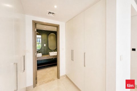 Apartman u gradu City Walk, Dubai, UAE 2 spavaće sobe, 107.2 m2 Br. 708053 - Slika 8