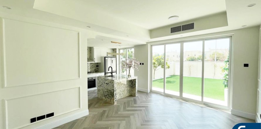 וילה ב The Springs, Dubai, איחוד האמירויות 3 חדרי שינה, 157 מ"ר מספר 671204