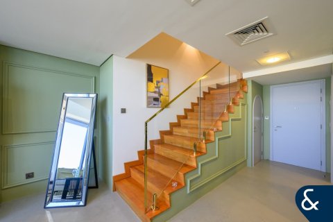 Apartman u gradu DIFC, Dubai, UAE 1 spavaća soba, 96 m2 Br. 671195 - Slika 11