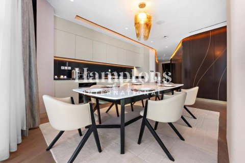 Apartman u gradu Business Bay, Dubai, UAE 2 spavaće sobe, 157.93510000 m2 Br. 651263 - Slika 19