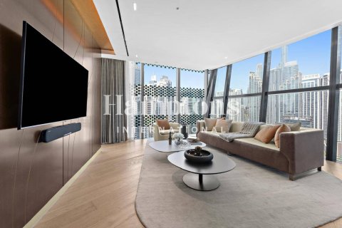 Apartman u gradu Business Bay, Dubai, UAE 2 spavaće sobe, 157.93510000 m2 Br. 651263 - Slika 17