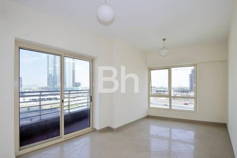 Apartmen di Jumeirah Lake Towers, Dubai, UAE 2 bilik tidur, 121 meter persegi № 643571 - foto 6