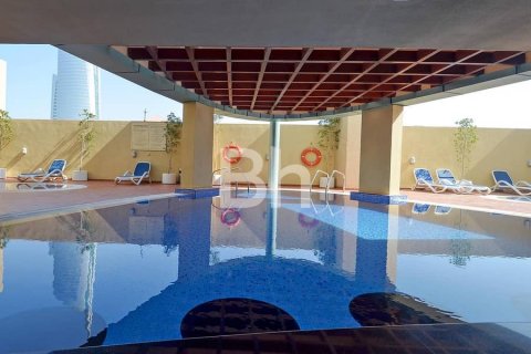 Apartmen di Jumeirah Lake Towers, Dubai, UAE 2 bilik tidur, 121 meter persegi № 643571 - foto 9