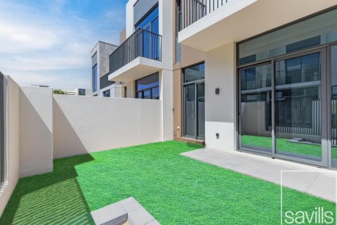 Townhouse in Arabian Ranches 3, Dubai, UAE 3 bedrooms, 128 sq.m. № 635236 - photo 13