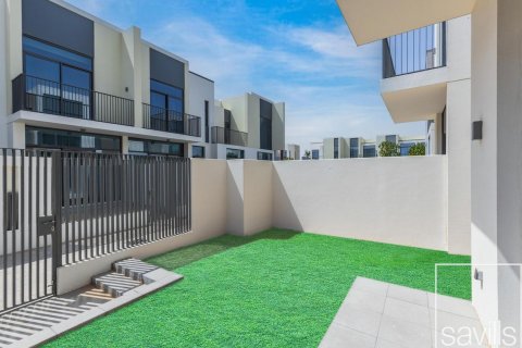 Townhouse in Arabian Ranches 3, Dubai, UAE 3 bedrooms, 128 sq.m. № 635236 - photo 9