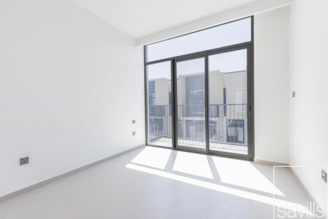Townhouse in Arabian Ranches 3, Dubai, UAE 3 bedrooms, 128 sq.m. № 635236 - photo 10