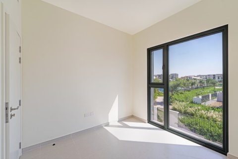 Снять в аренду виллу в Dubai South (Dubai World Central), Дубай, ОАЭ 3 спальни, 138м2, № 699103 - фото 13