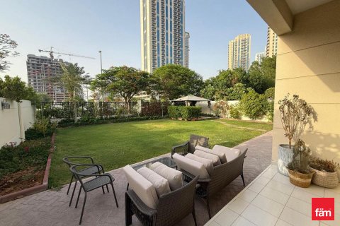 Villa in affitto a Dubai, EAU 4 camere da letto, 501.5 mq. № 708004 - foto 3